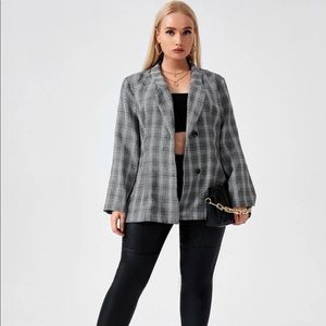 Plus plaid print button front blazer